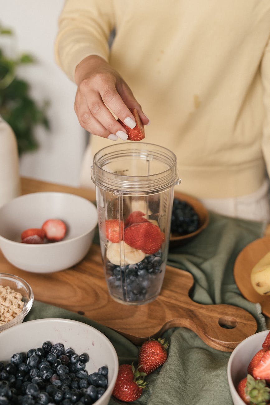 Best Affordable Personal Blender Under $50 for Healthy Smoothies